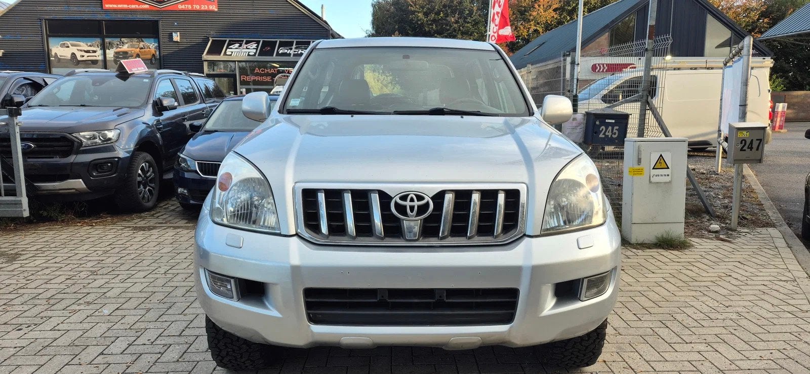 Toyota Land Cruiser vip utilitaire, Autos, Cuir, Argent ou Gris, Achat, 2989 cm³