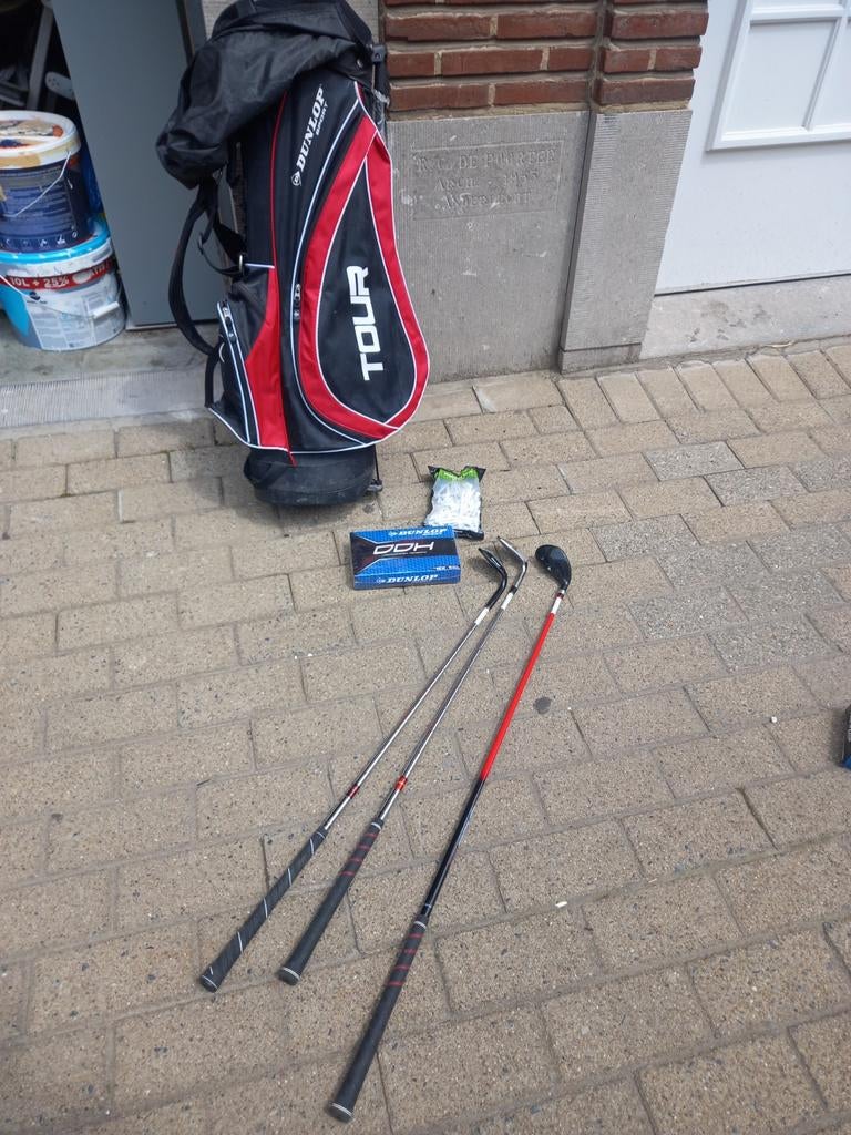golftas met 3 clubs + Dunlop bal- en hengelbox, Club