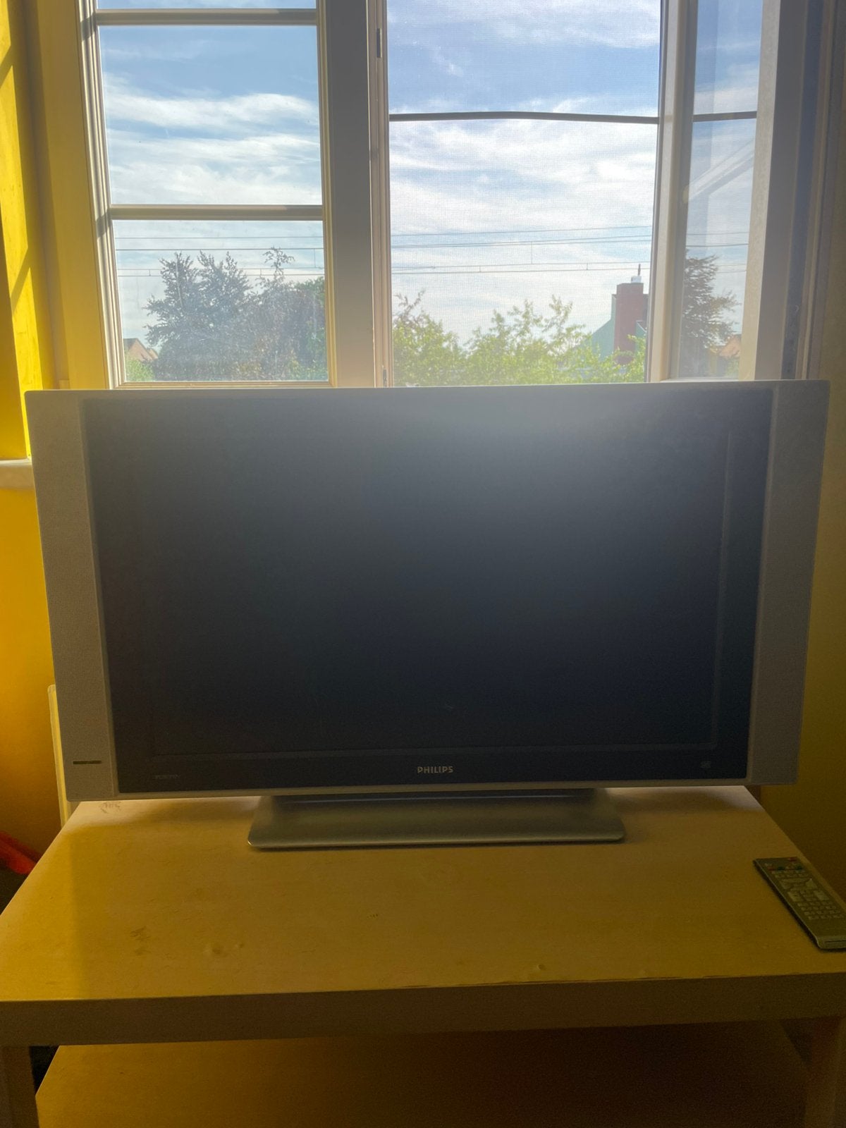 Phillips 32 inch LCD TV HD READY met AFSTANDSBEDIENING, Audio, Tv en Foto, Televisies, Ophalen, Philips, 50 Hz, Zo goed als nieuw
