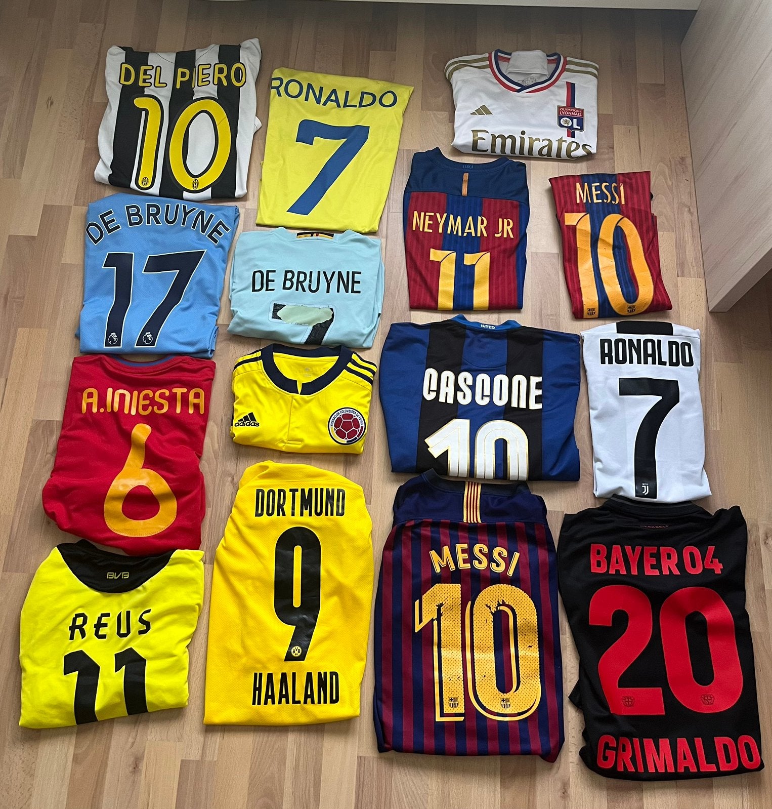 Voetbalshirtcollectie te koop 25 shirts, Ophalen of Verzenden, Gebruikt