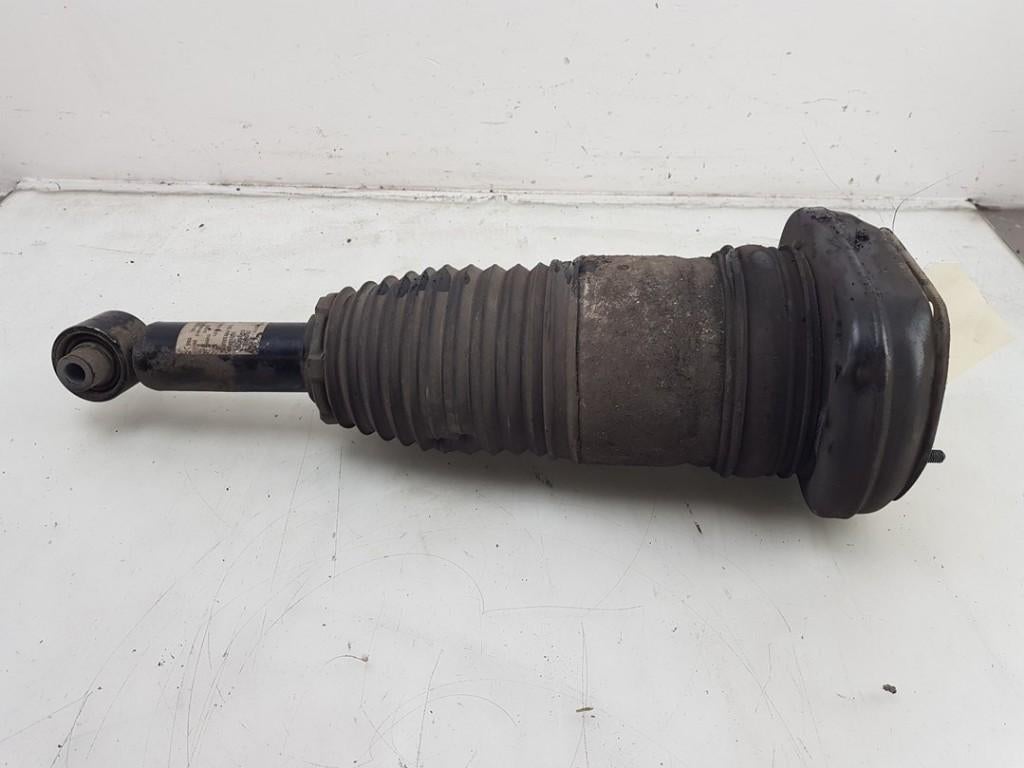 SCHOKBREKER LINKS ACHTER BMW 5 serie Touring (G31), Gebruikt, BMW