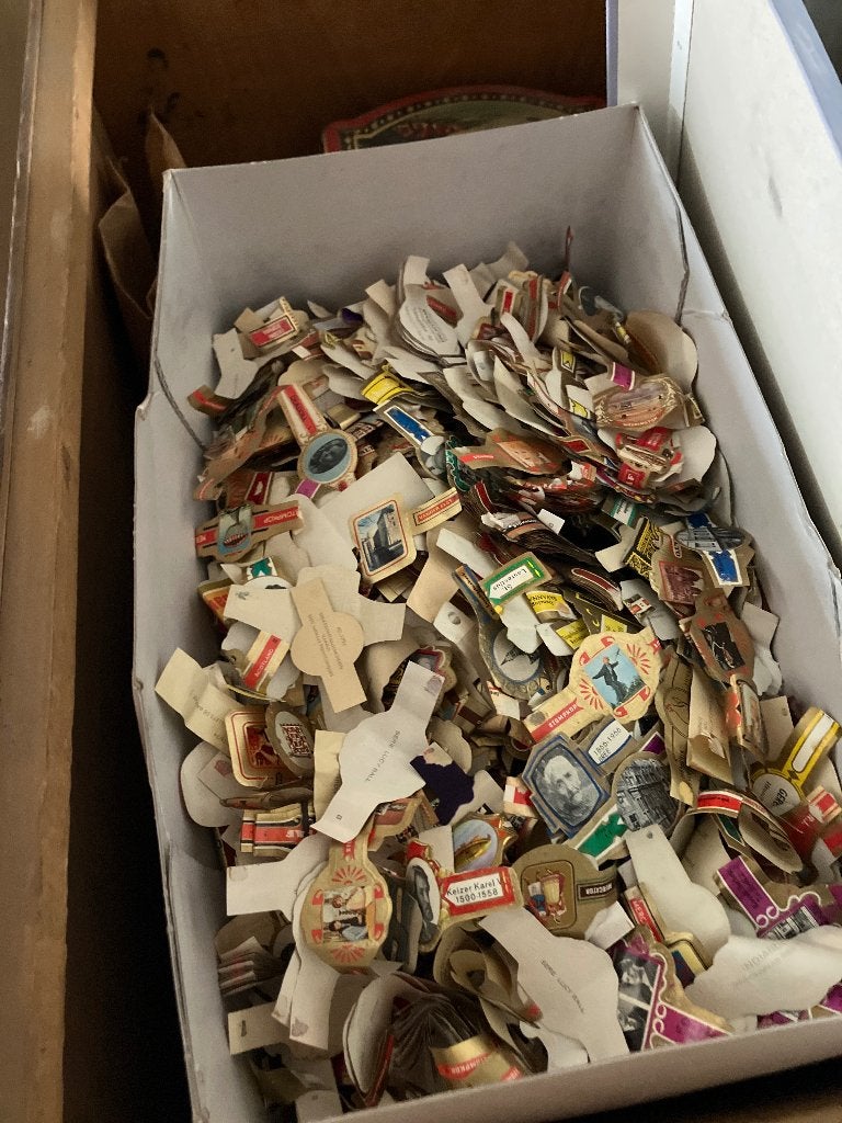 Sigarenbandjes, Verzamelen, Rookartikelen, Aanstekers en Luciferdoosjes, Ophalen, Gebruikt, Sigarenbandjes