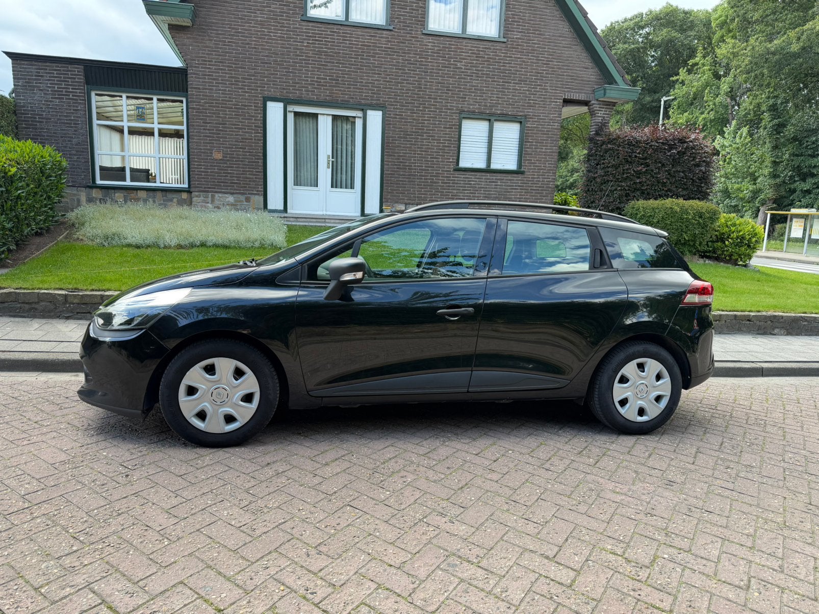 Renault Clio Grandtour 1.2i essence 1eig  Climatisée, Euro 5, Achat, Entreprise, Boîte manuelle
