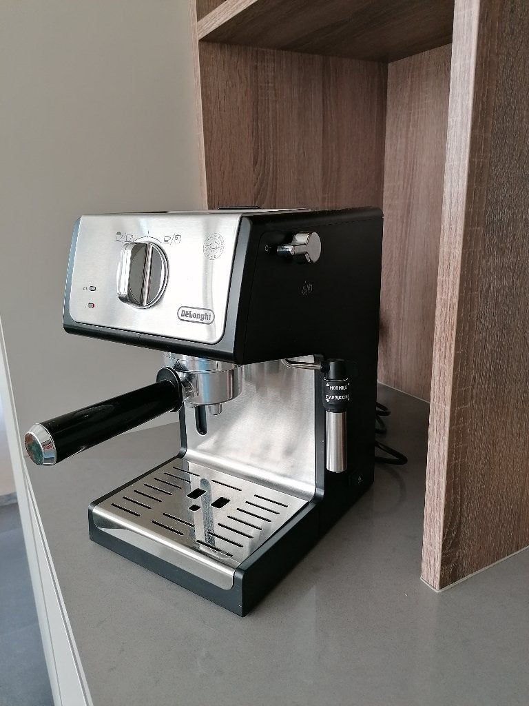 koffiemachine espresso  Delonghi, Elektronische apparatuur, Ophalen, Gebruikt, Espresso apparaat, Gemalen koffie