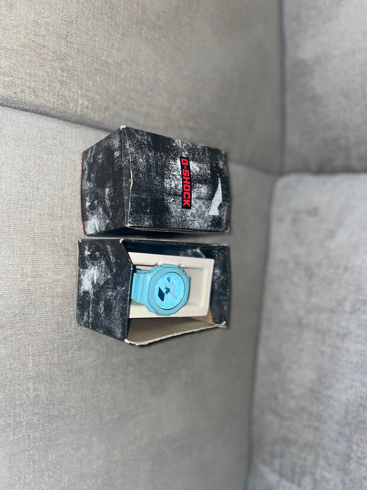 Montre G-shock, Enlèvement, Comme neuf, Bleu