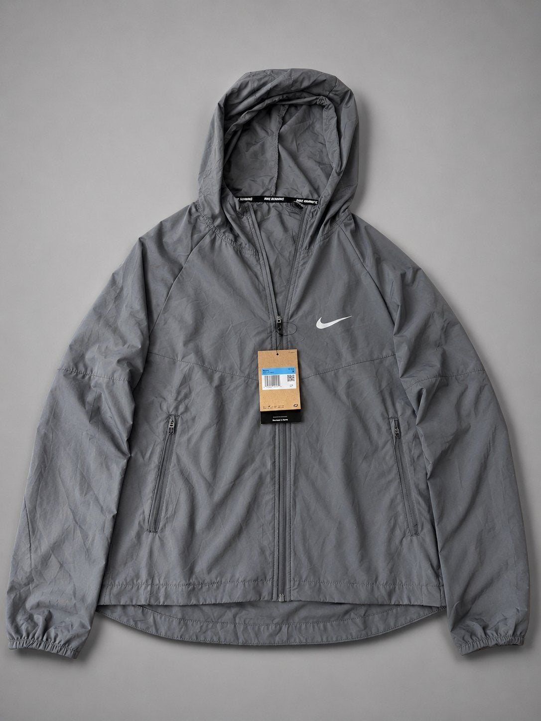 Nike miller vest, Vêtements | Hommes, Vestes | Été, Enlèvement ou Envoi, Comme neuf, Taille 48/50 (M), Gris
