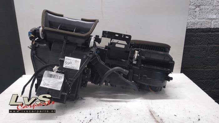Boîtier chauffage d'un Volkswagen Tiguan, Volkswagen, -, 3 mois de garantie, Utilisé