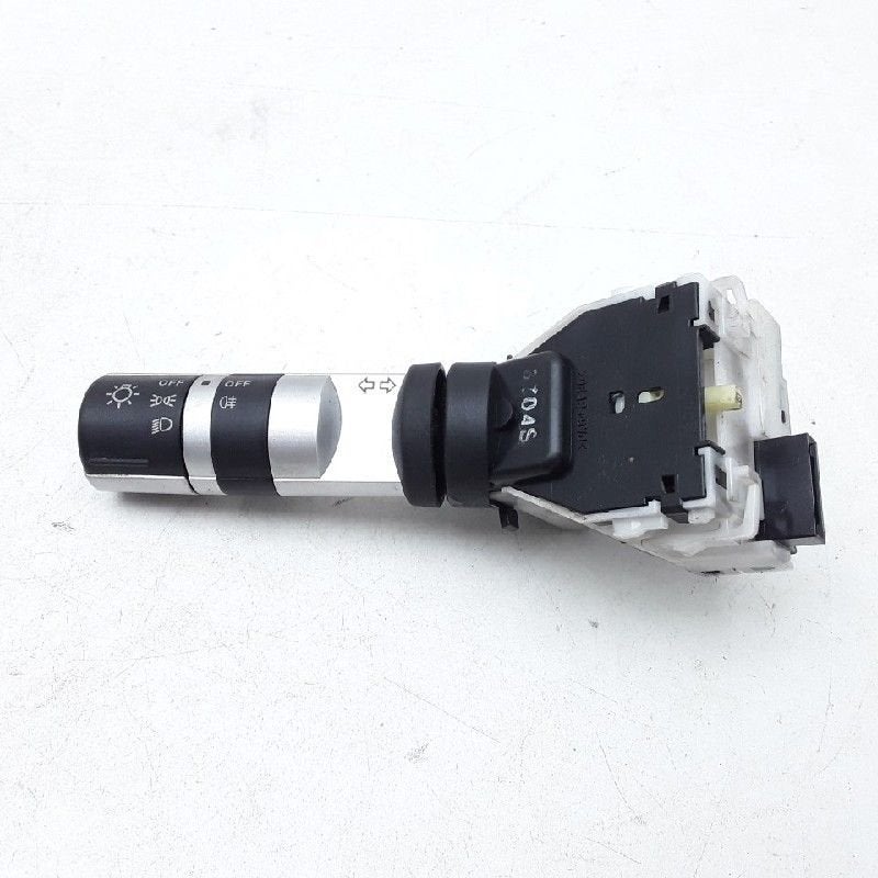 LICHTSCHAKELAAR Nissan 350 Z (Z33) (01-2002/12-2009), Gebruikt, Nissan