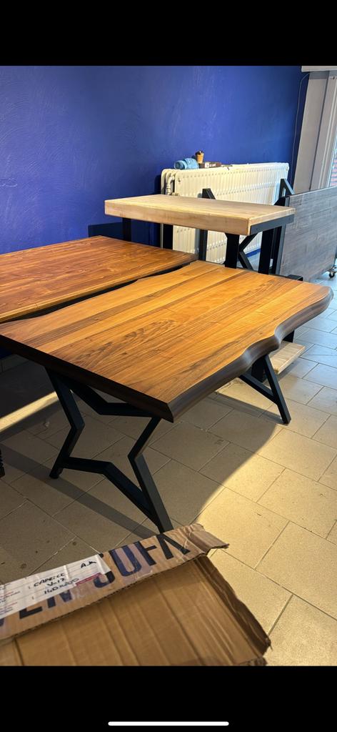 Boomstam tafel / bureau, Ophalen, Zo goed als nieuw, Vierkant