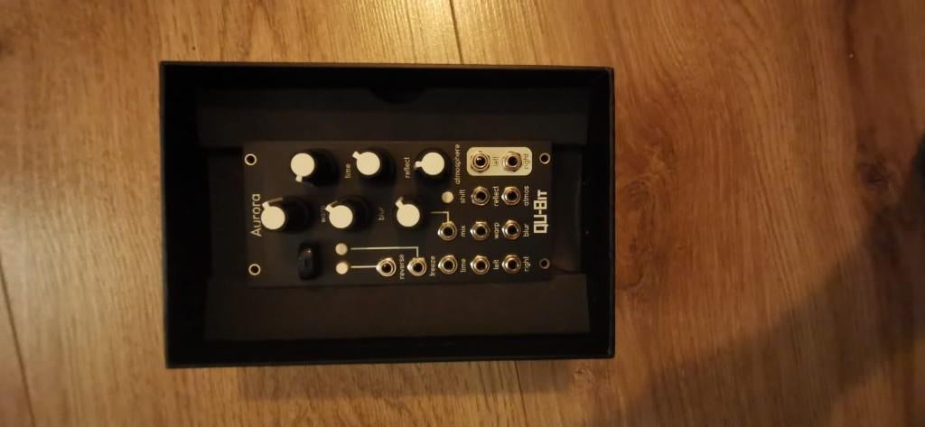 Qu-Bit Aurora - Als nieuw, Musique & Instruments, Effets, Neuf, Reverb, Enlèvement ou Envoi