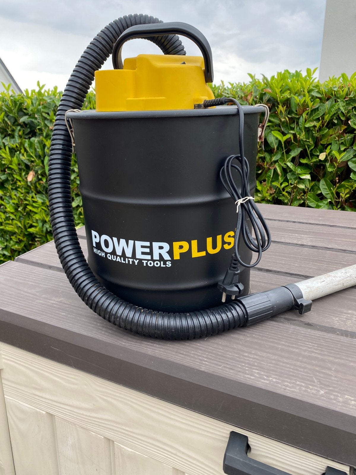 Aspirateur cendres, Enlèvement, Comme neuf