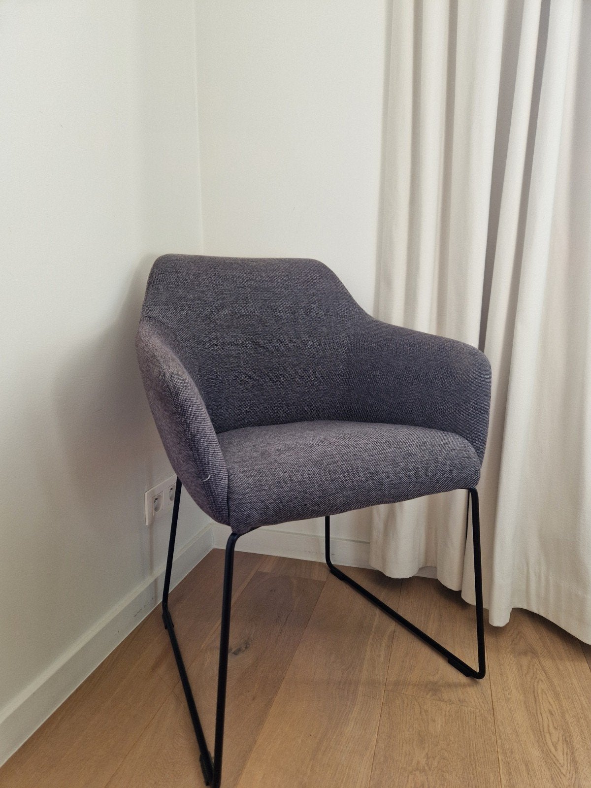 Eetkamerstoel, Maison & Meubles, Gris, Comme neuf, Enlèvement, Une