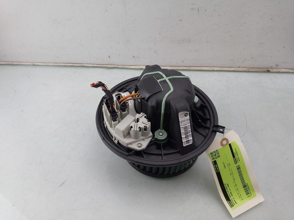VENTILATEUR RADIATEUR MOTEUR BMW 3 serie Touring (E91), Utilisé, BMW, Petuelring 130
80809  München, DE, Bayerische Motoren Werke AG