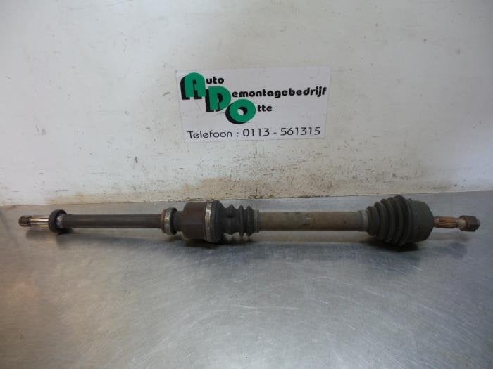 Aandrijfas rechts-voor van een Peugeot 206, Auto-onderdelen, Remmen en Aandrijving, Peugeot, Gebruikt, 3 maanden garantie, Ophalen of Verzenden