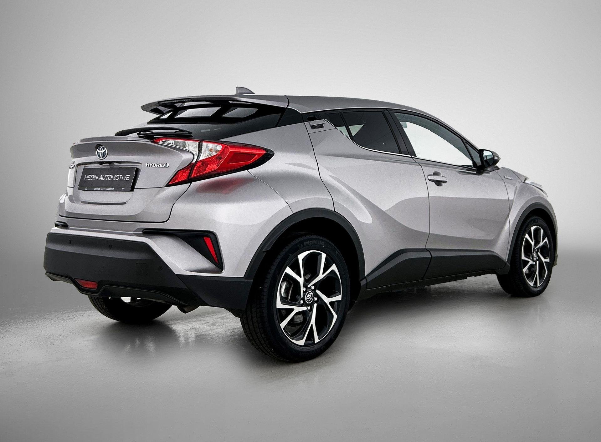 Toyota C-HR 1.8 VVT i-Hybrid C-Lub Aut., Auto's, Stof, Euro 6, 72 kW, 86 g/km
