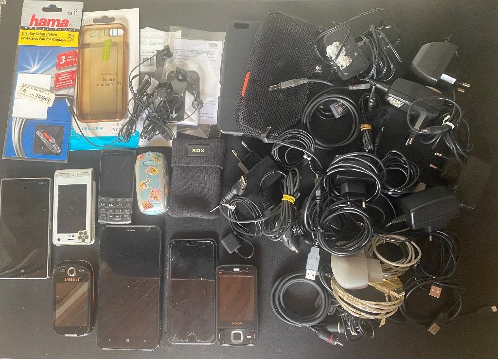 Partij Gsm’s, laadkabels, toebehoren, Telecommunicatie, Ophalen of Verzenden, Gebruikt, Overige merken
