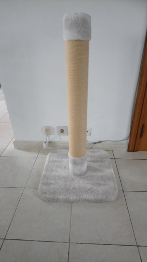 A vendre grand griffoir a chat, Dieren en Toebehoren, Katten-accessoires, Ophalen, Zo goed als nieuw