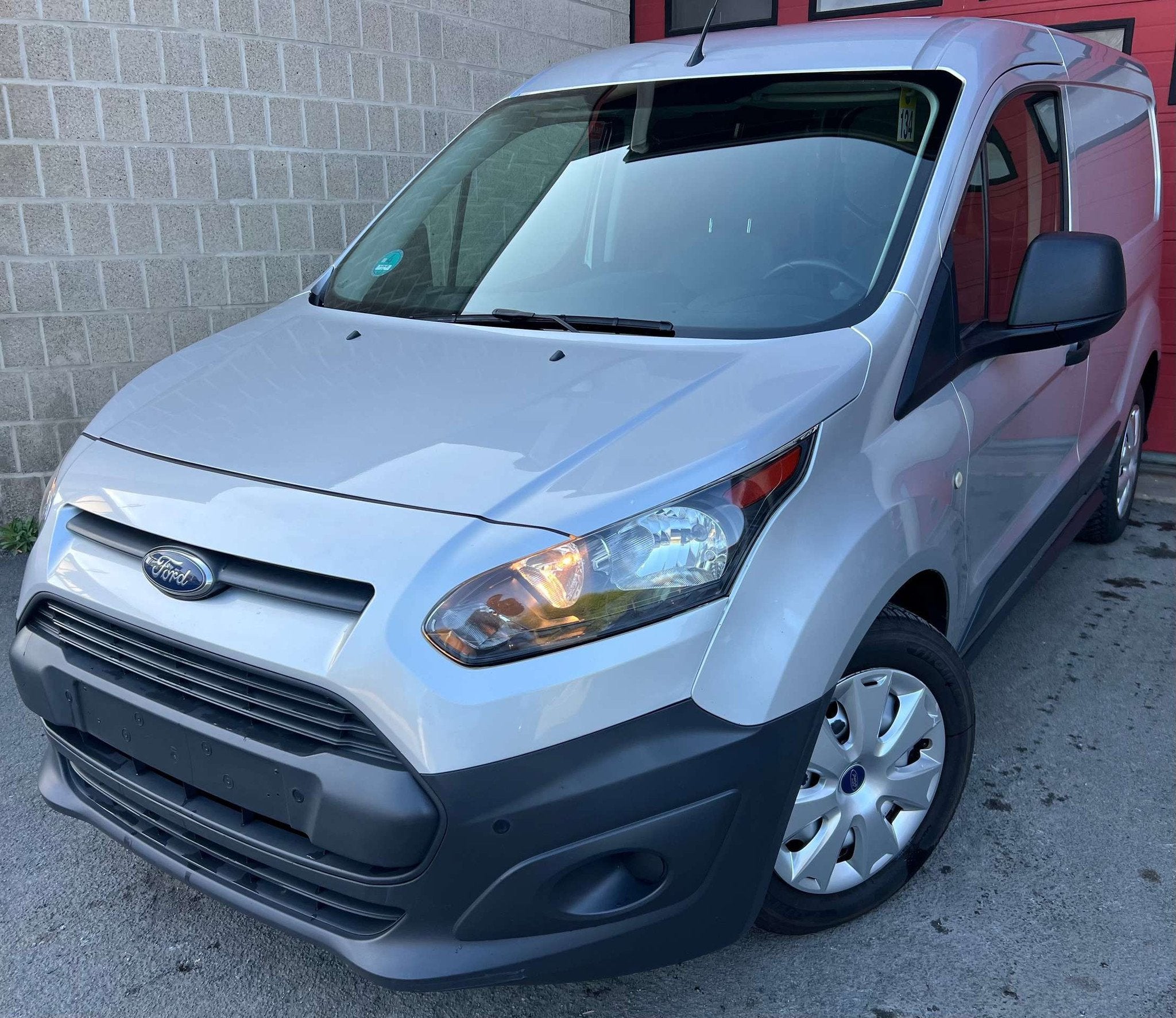 Ford Transit Connect 1.5 TDCi Ambiente + CLIM + EURO 6b, Argent ou Gris, Achat, Entreprise, 2 places