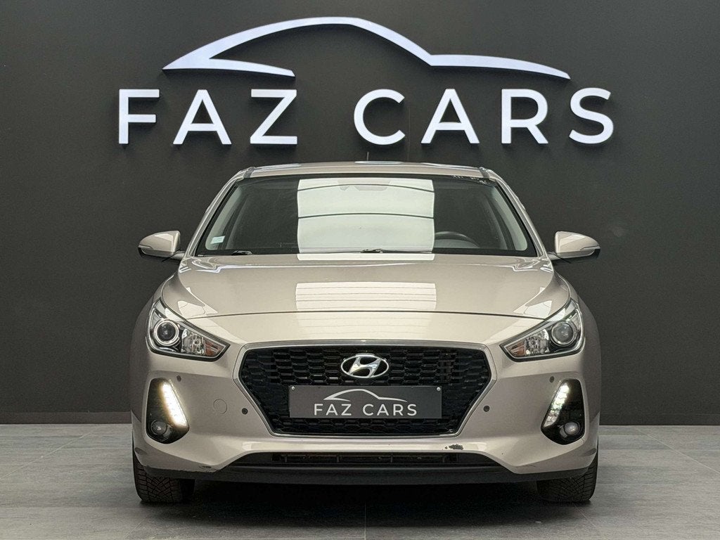 Hyundai i30 1.4 T-GDi Twist DCT * 1ER PROP + REGU + GARANTIE, Auto's, Stof, Gebruikt, Beige, Bedrijf