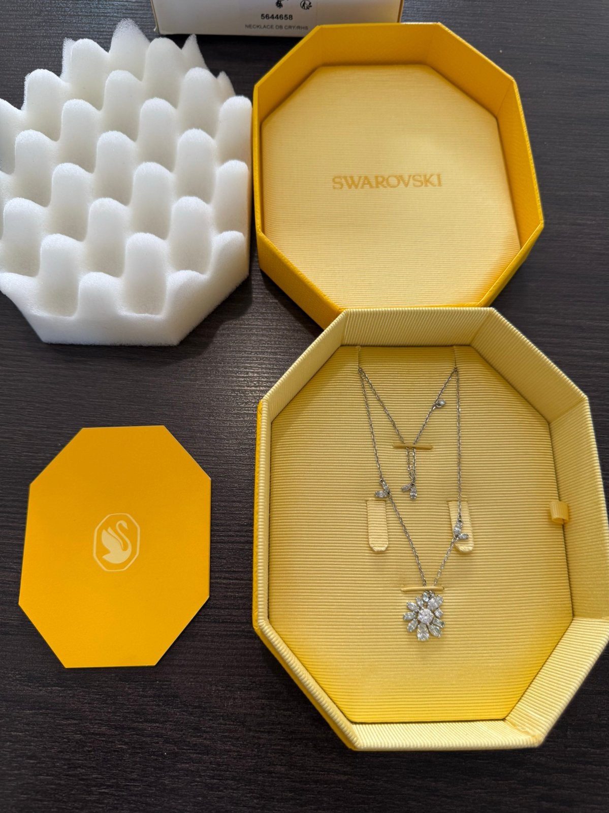 Swarovski halsketting met edelstenen: 5644658, Verzamelen, Ophalen of Verzenden, Zo goed als nieuw
