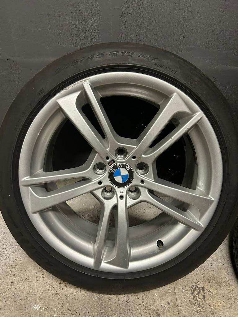Bmw x3/x4 wielen, Ophalen, Band(en)