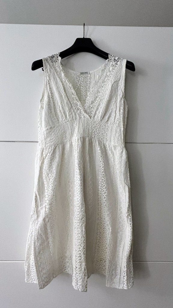 Witte mouwloze kanten jurk, Kleding | Dames, Maat 38/40 (M), Wit, Ophalen of Verzenden, Zo goed als nieuw