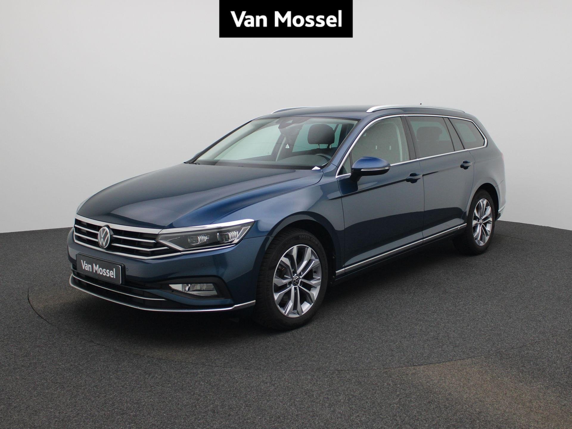 Volkswagen Passat Variant 2.0 TDI 90kW DSG Elegance Business, Auto's, Gebruikt, 4 cilinders, Blauw, Bedrijf