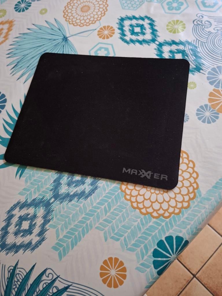 Tapis de souris 25cm x 20cm. Neuf., Informatique & Logiciels, Tapis de souris, Enlèvement ou Envoi