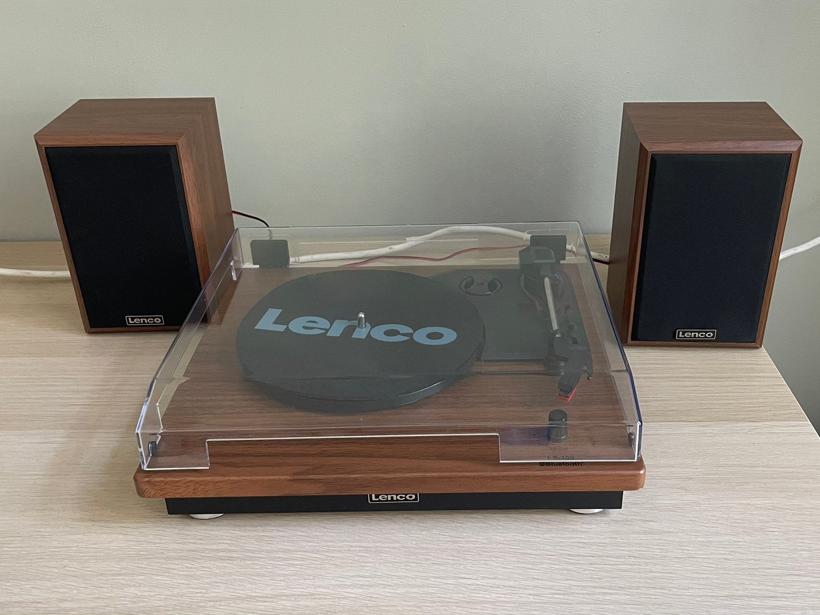 Lenco LS-100WD met Bluetooth en 2 speakers, Ophalen, Zo goed als nieuw, Platenspeler, Overige merken