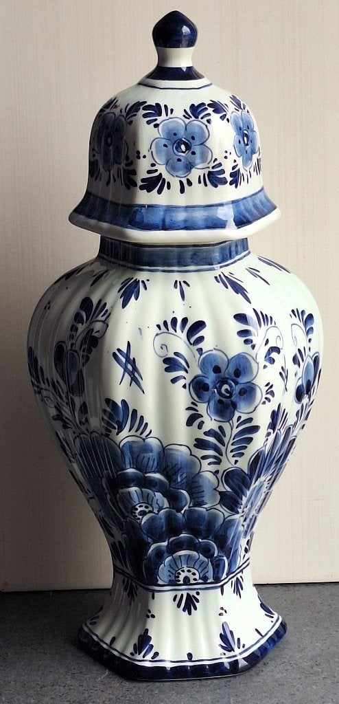 Beau grand ancien vase pot Delft avec couvercle, Antiquités & Art, Antiquités | Vases, Enlèvement ou Envoi