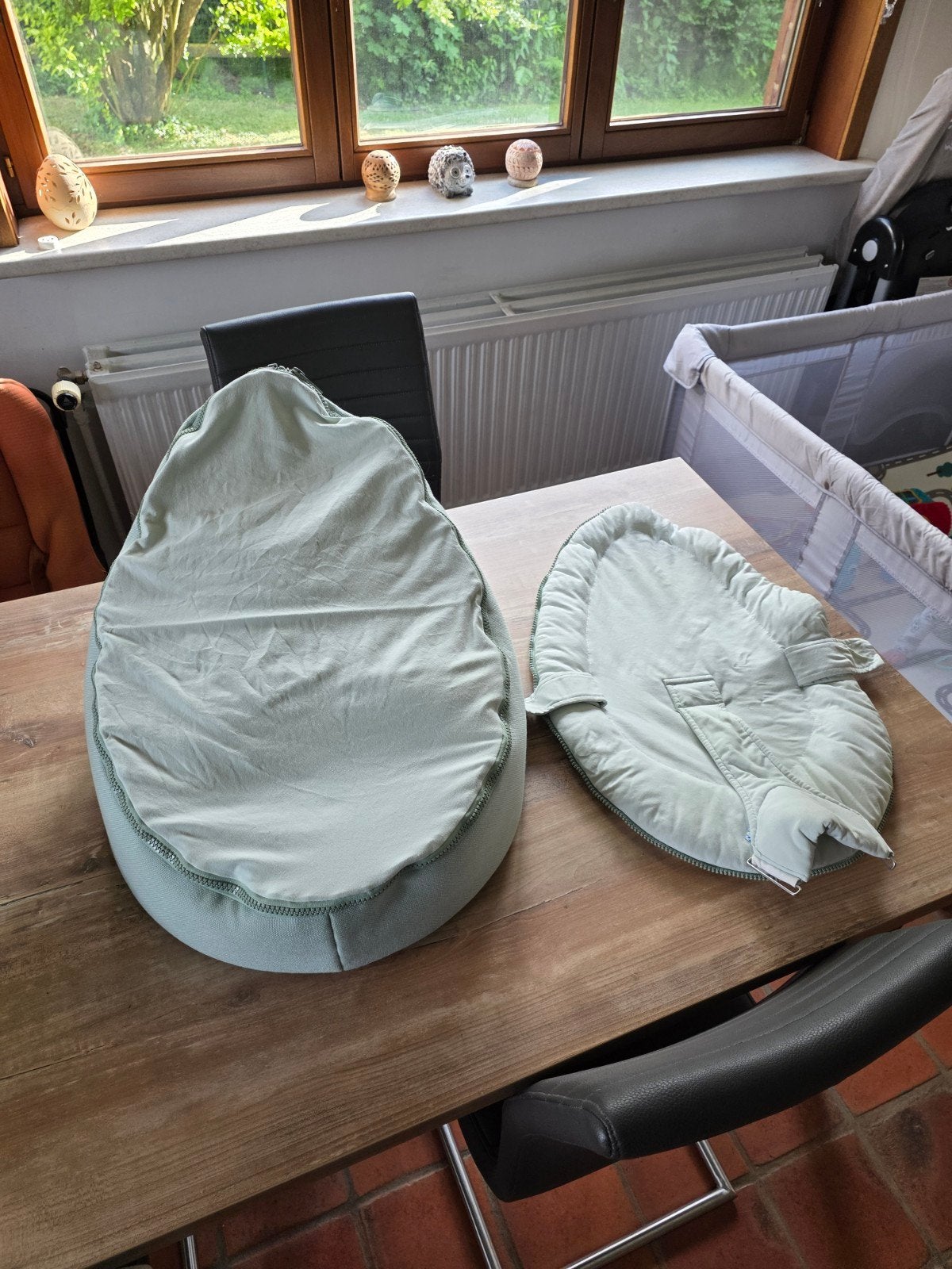 Coussin doomoo avec attache et couverture, Enlèvement