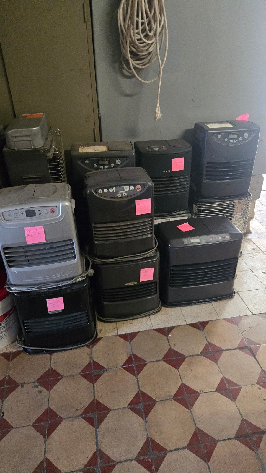vente et réparation de poele a petrole, Bricolage & Construction, Enlèvement, Poêle