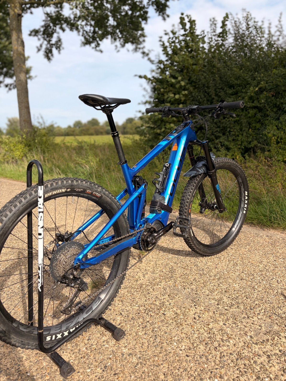 Focus jam 2 9.8 carbon elektrische mountainbike, Fietsen en Brommers, Zo goed als nieuw, 47 tot 51 cm, 50 km per accu of meer