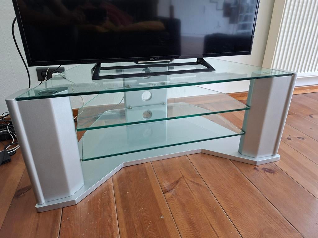 Modern Tv meubel met 3 glazen bladen., Ophalen