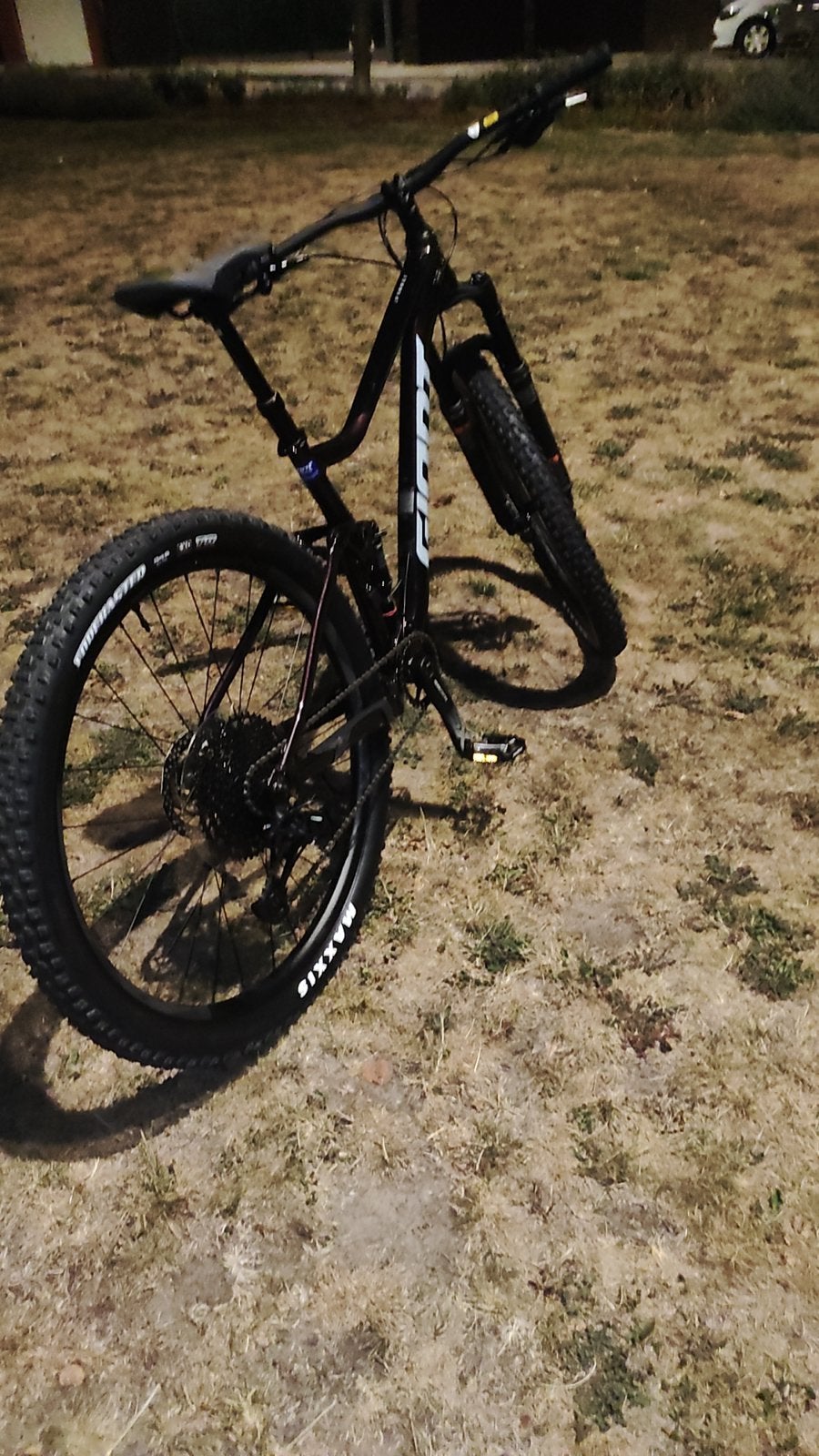 Giant Stance 29, Fietsen en Brommers, Fully, Ophalen, Gebruikt, Giant