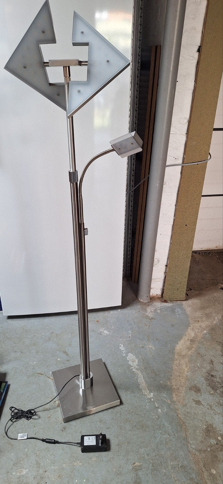 Staanlamp led, Ophalen