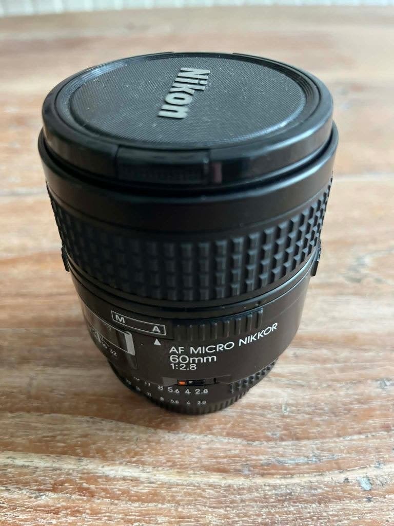 Nikkor AF Micro 60mm lens, Ophalen of Verzenden, Gebruikt, Macrolens