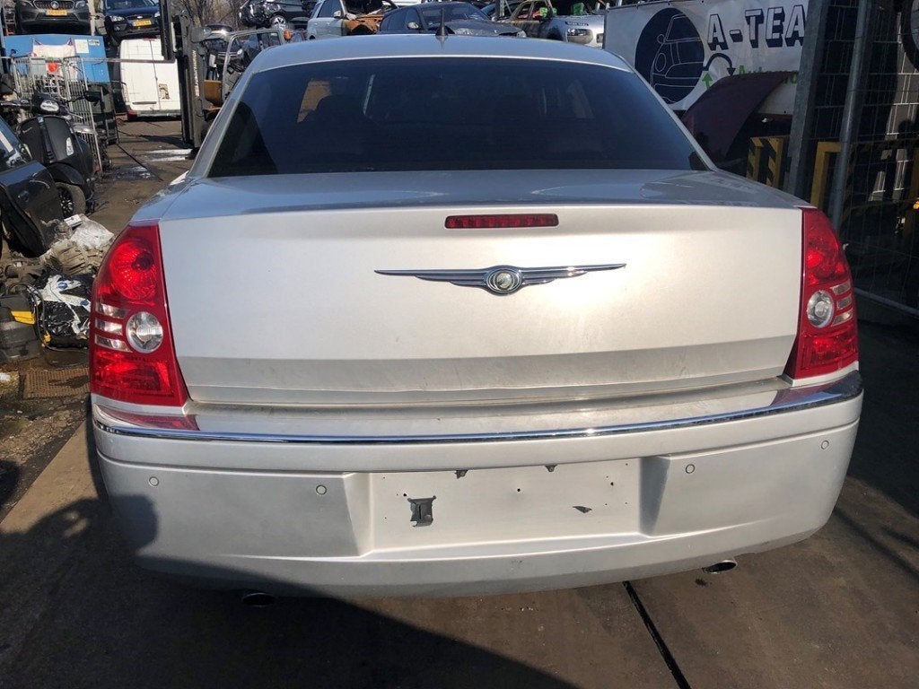 BERCEAU MOTEUR Chrysler 300 C (01-2004/12-2014), Autos : Pièces & Accessoires, Taurusavenue 1
2132 LS  Hoofddorp, NL, Webaccessibility@stellantis.com