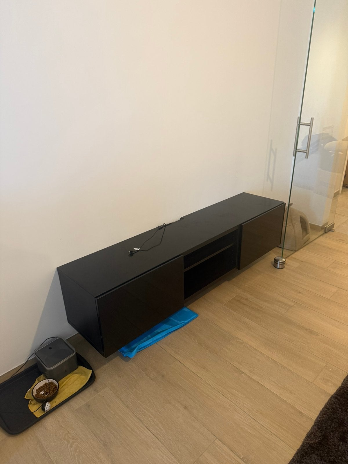 Tv kast, Ophalen, Zo goed als nieuw