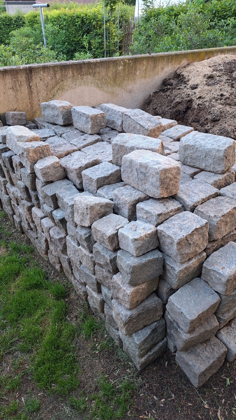 Pavés, Bricolage & Construction, Enlèvement