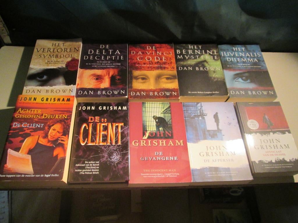 10 Thrillers van Dan Brown en John Grisham, Boeken, Ophalen of Verzenden, Zo goed als nieuw