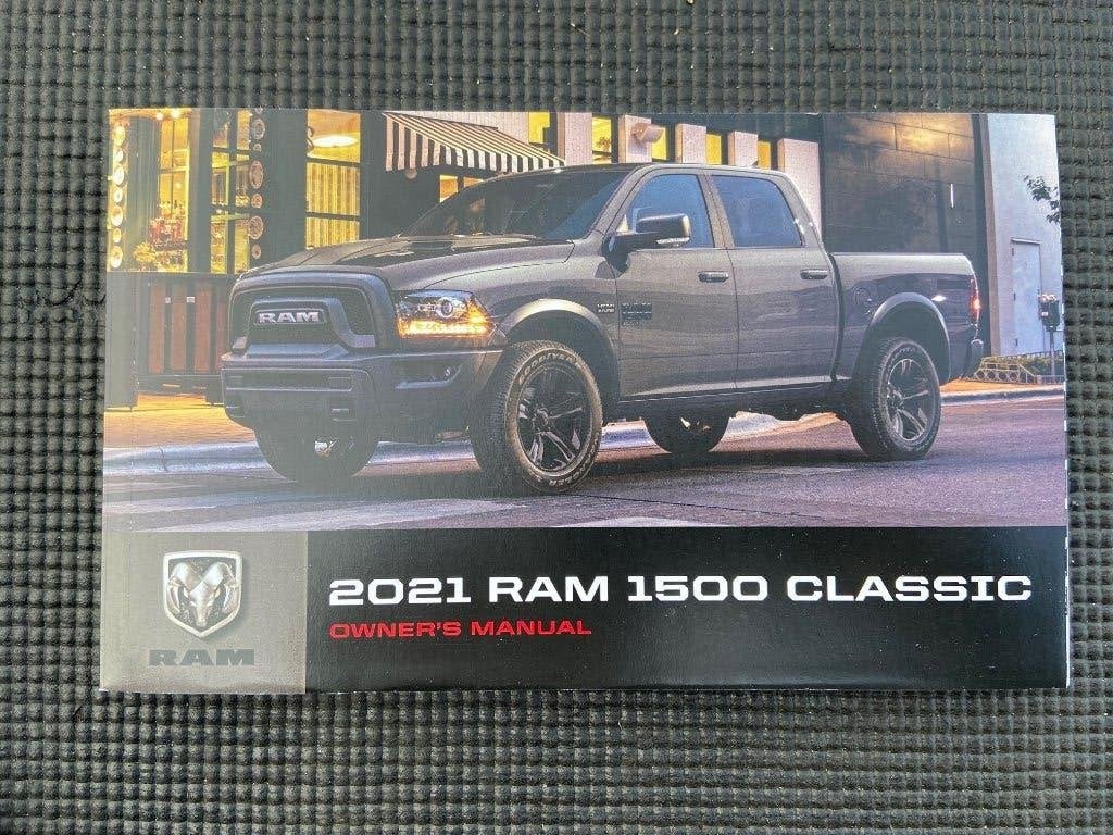 Manuel d'utilisation du Ram Classic DS 2021 — OEM (Angl.), Autos : Divers, Modes d'emploi & Notices d'utilisation, Enlèvement ou Envoi