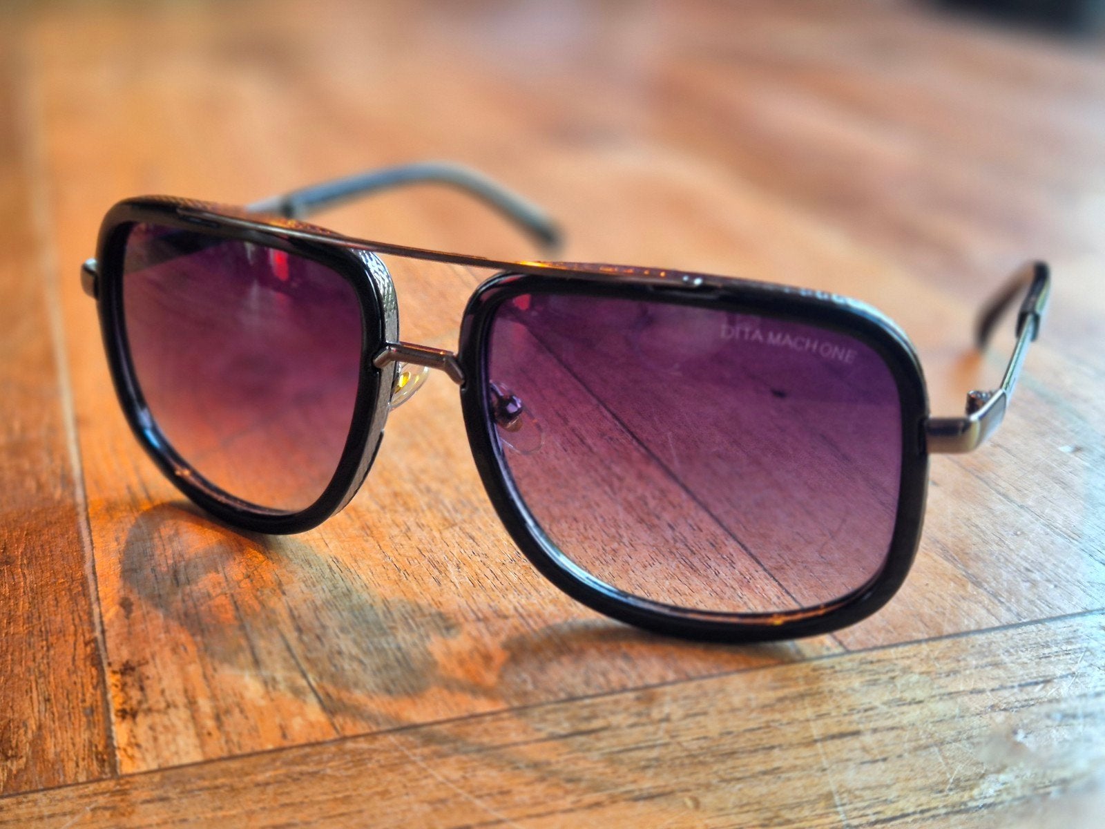 DITA Mach One zonnebril titanium,paarse gradient glazen, Ophalen, Zonnebril