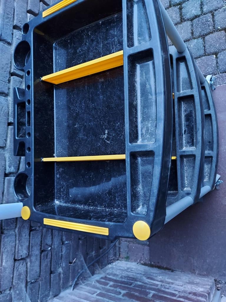 Gereedschaps trolly, Enlèvement
