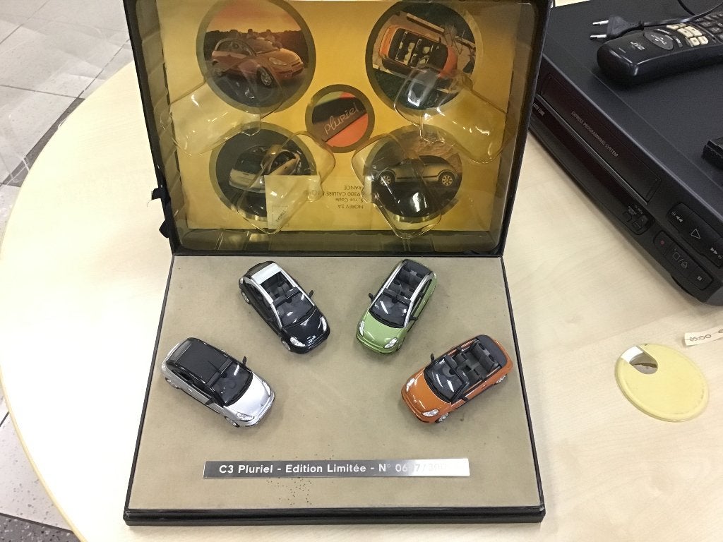 MINIATUUR AUTO, Ophalen, Zo goed als nieuw, Auto, Overige merken