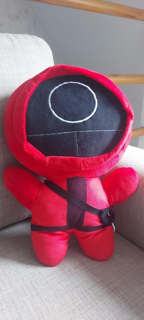 squid game knuffel, Overige karakters, Autres marques, Rouge, Comme neuf