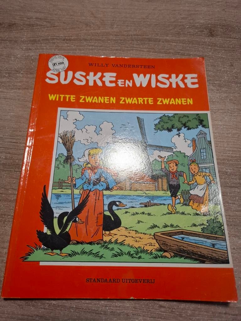Suske en wiske witte zwanen zwarte zwanen, Boeken, Ophalen