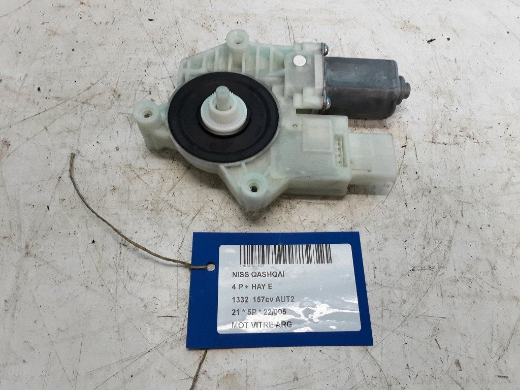 MOTEUR LEVE VITRE ELECTRIQUE ARRIÈRE GAUCHE Qashqai (J11), Autos : Pièces & Accessoires, Arrière, Germany@nissan-services.eu, Kronenweg 38
50389  Wesseling, DE