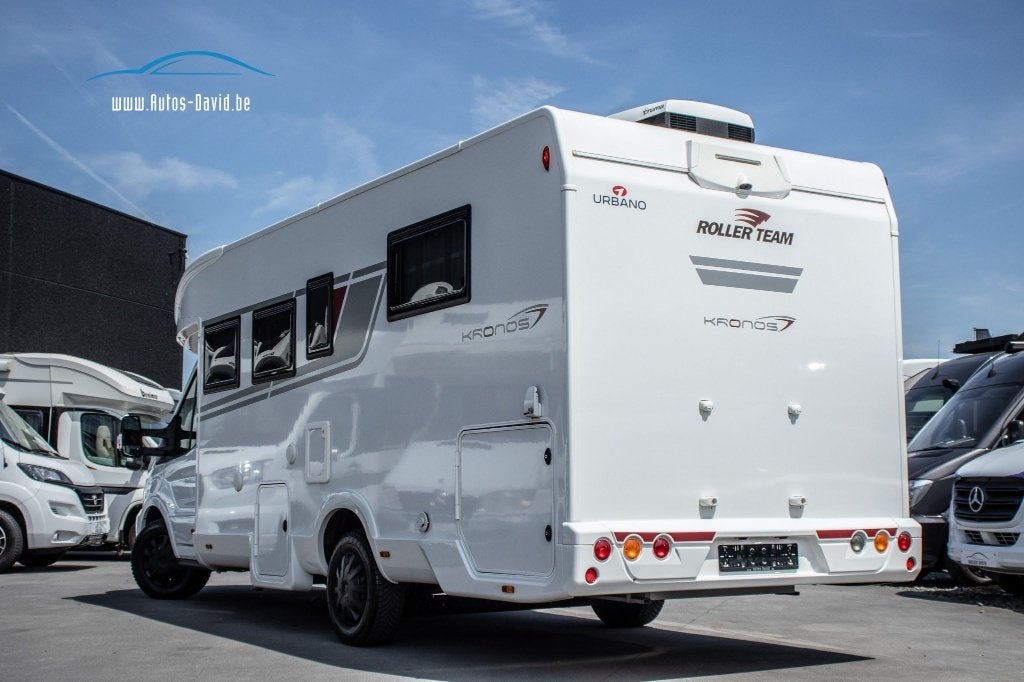 Roller Team Kronos 266TL 6 Slaappl. Half-integraal / AIRCO, Caravans en Kamperen, Overige merken, Ringverwarming, ABS, Ford