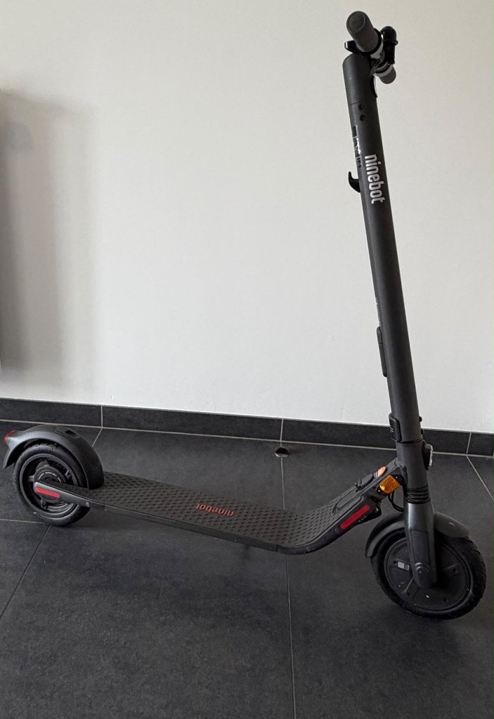 Ninebot Segway E25E - elektrische step, Enlèvement, Utilisé, Step électrique (E-scooter), Segway ninebot